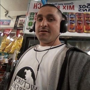 Meet your Posher, Leonard